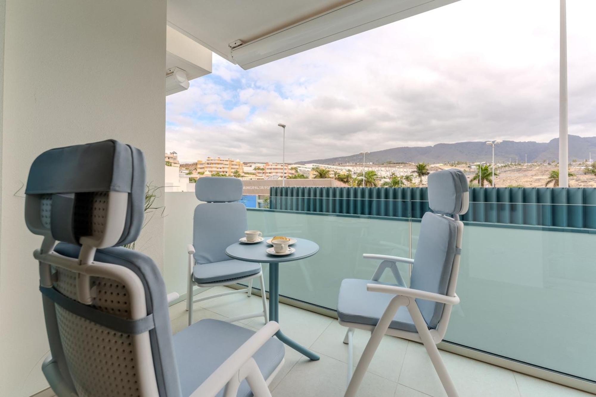 Caleta Suites Tenerife 아데제 외부 사진