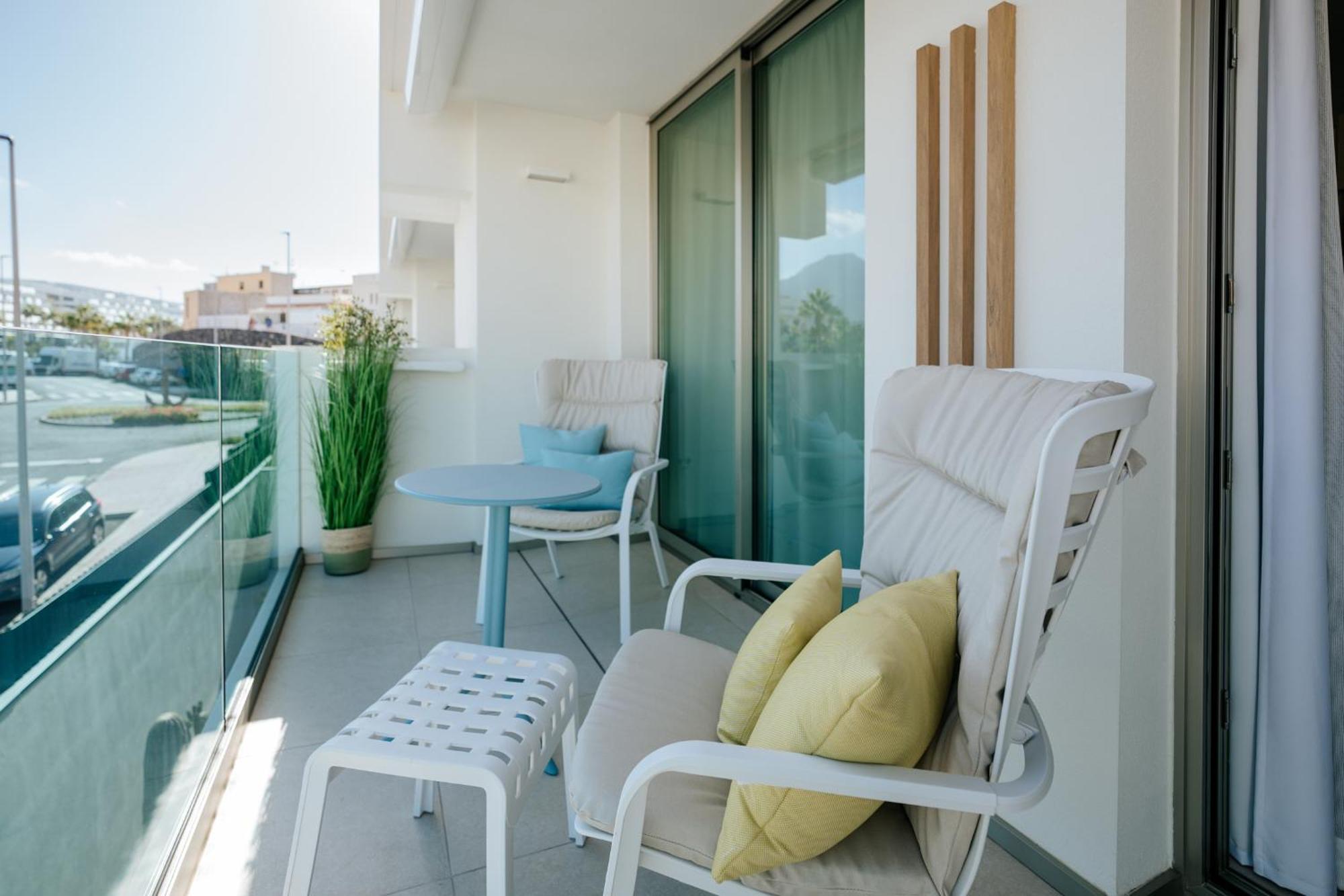 Caleta Suites Tenerife 아데제 외부 사진